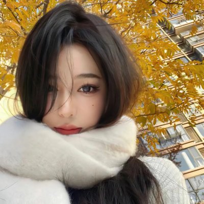 后窗的女人